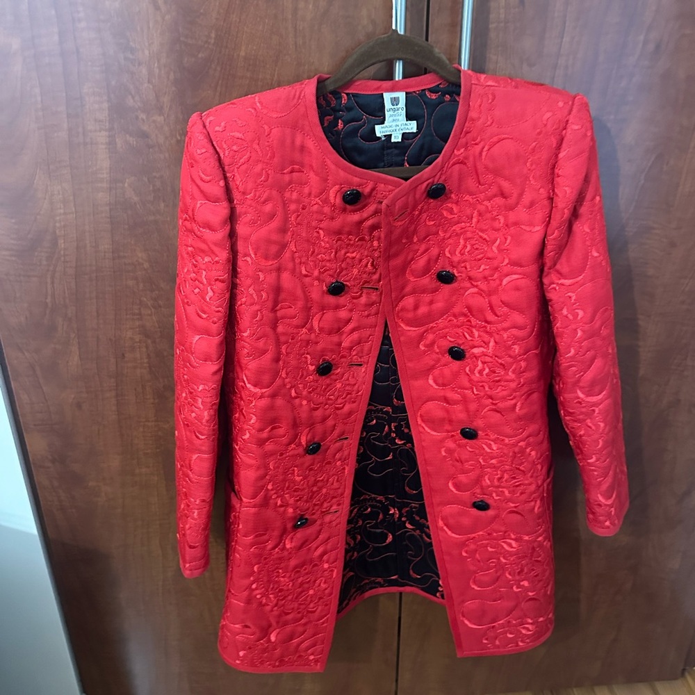 Emanuel Ungaro Quilted Red Double-Breasted Coat